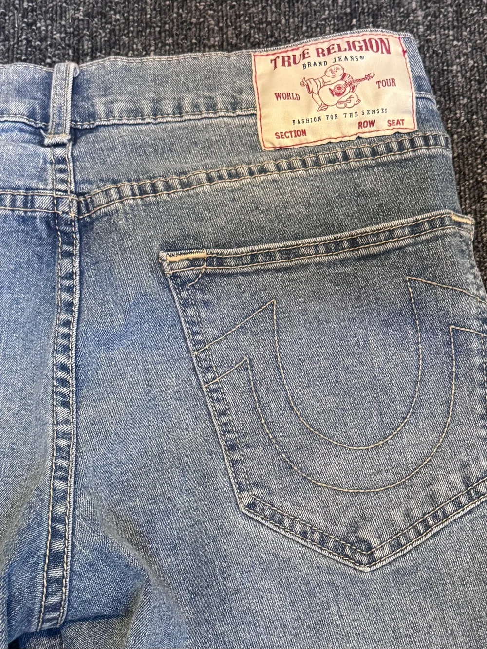 True Religion Ricky Relaxed Straight Jeans Mens 32 Y2K Blue Stitch Buddha Loop